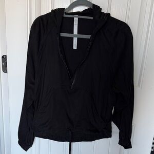 NWOT Lululemon Lightweight Black Hooded Pullover Jacket - Women
